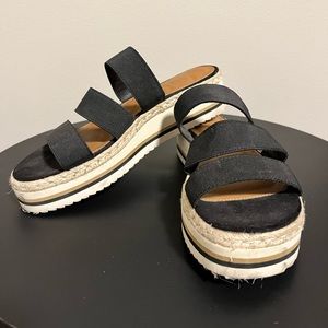 Platform sandals